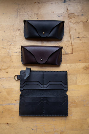 Lot #19 wallet sunglass case