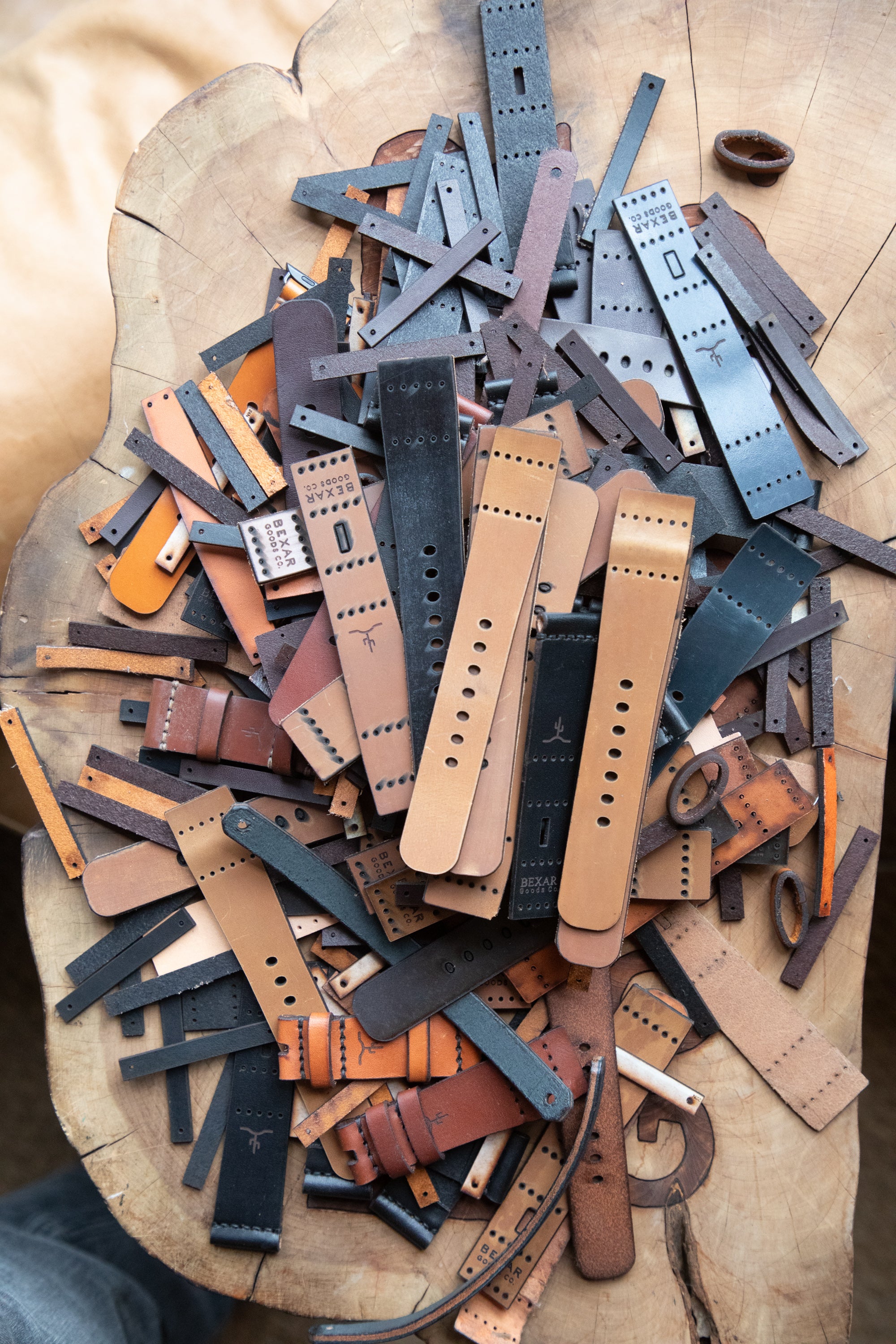 Lot #40 Apple Watch straps